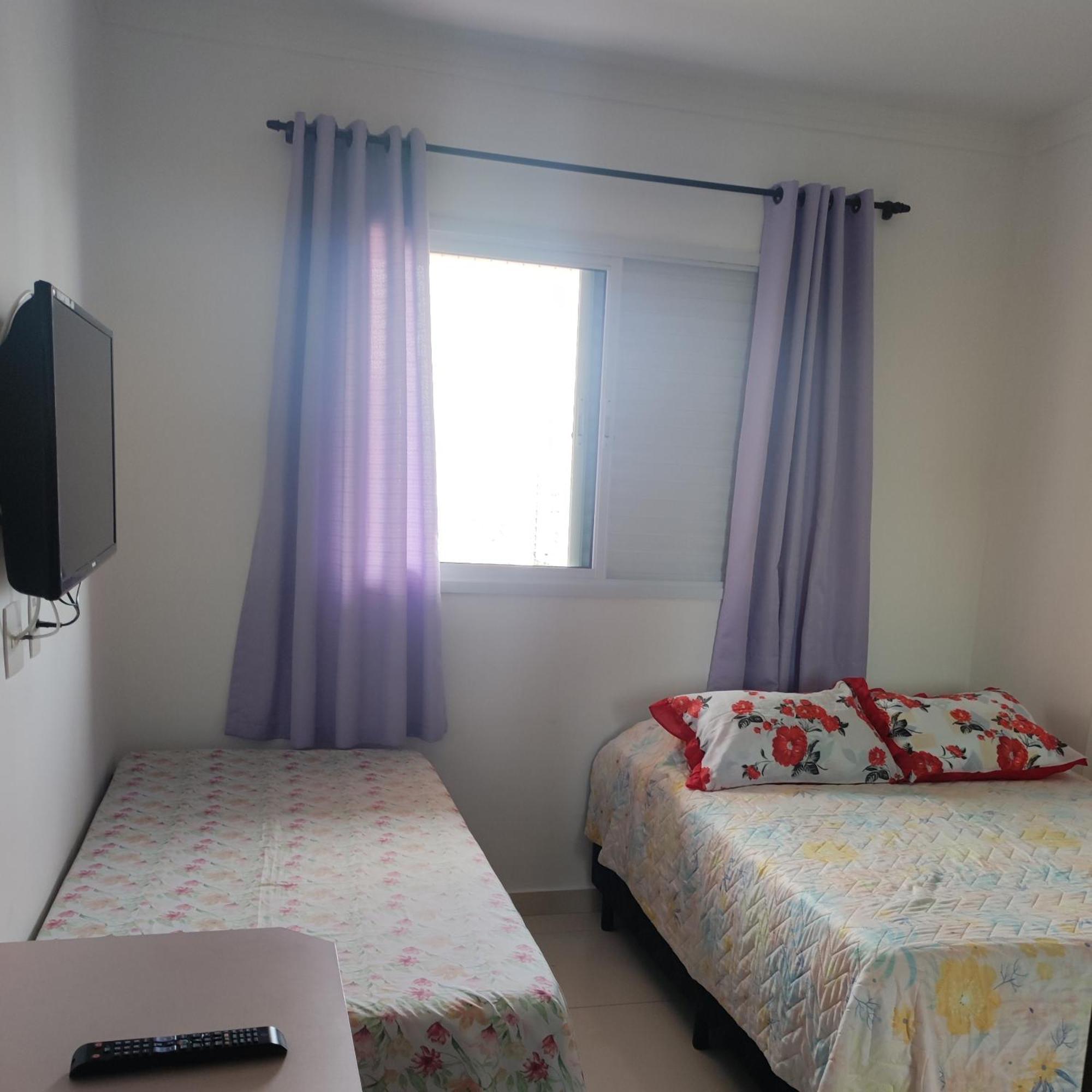Apartamento - Guilhermina - Grande